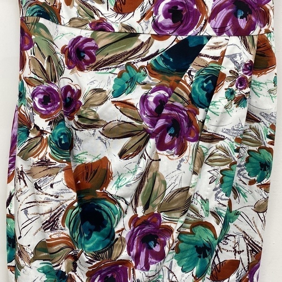 Beautiful Maggie L Petite Cotton Blend Floral V-Neck Dress Size 8P - Picture 3 of 13